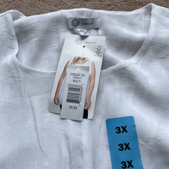 Ladies tops - Picture 2 of 15